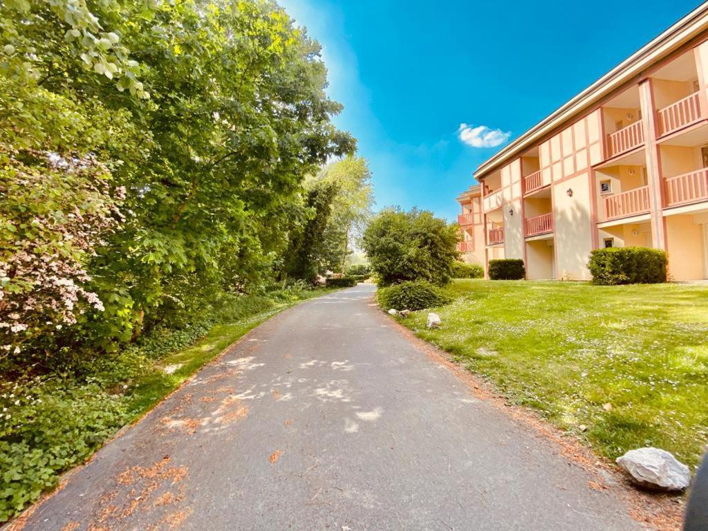 6-Person Apartment With Swimming Pool Tennis Court And Free Parking 25 Le Touquet Bagian luar foto