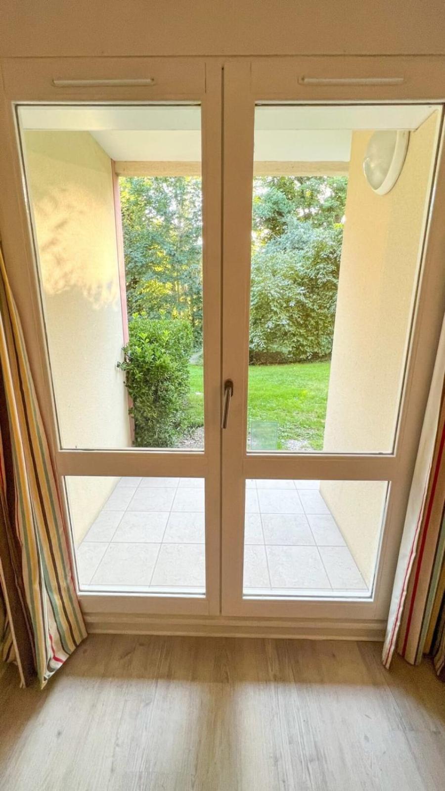 6-Person Apartment With Swimming Pool Tennis Court And Free Parking 25 Le Touquet Bagian luar foto